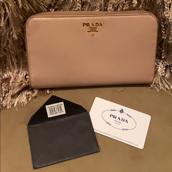 Preda Saffiano leather wallet- AUTHENTIC - Picture 1 of 8
